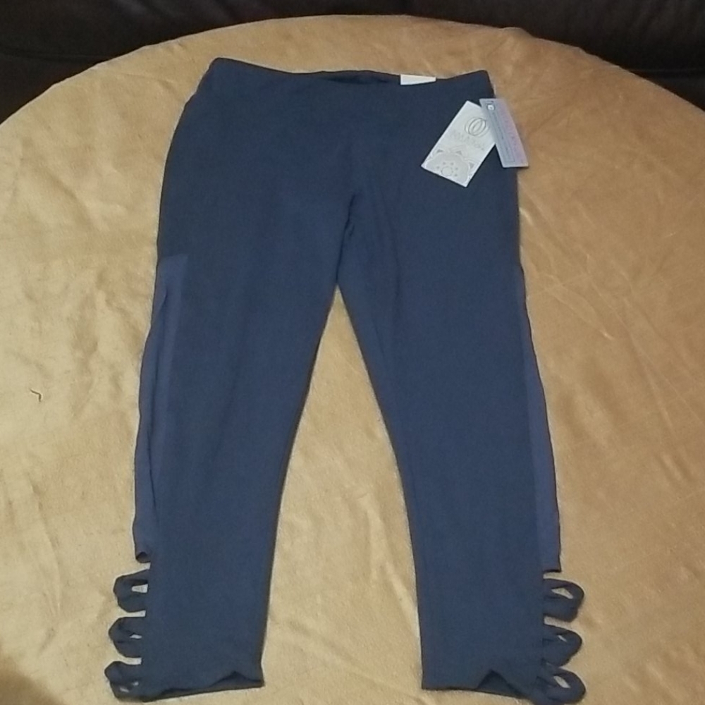 Balance Collection Blue Grey Crisscross Crop Capri
